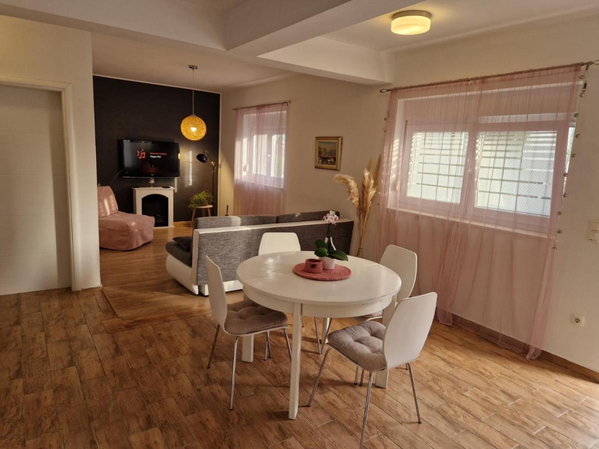 Apartment Dome Biograd Na Moru Eksteriør bilde